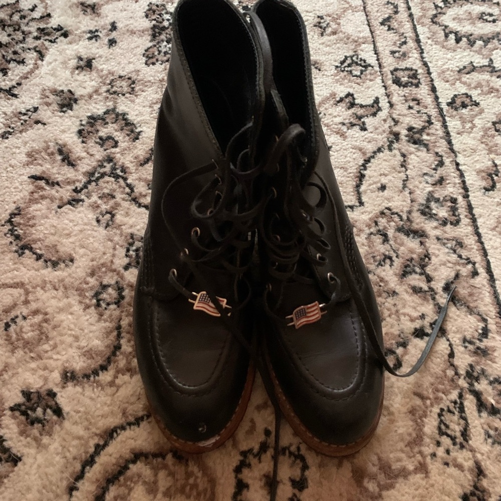 Red wing booties